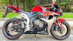 Honda CBR 600 RR (2007 - 08) 