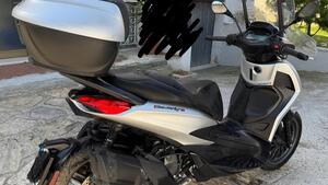 Piaggio Beverly 400 S ABS-ASR (2021 - 24) 