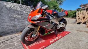 Aprilia RSV4 Factory APRC ABS (2011 - 15) 
