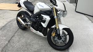 Triumph Street Triple (2007 - 12) 