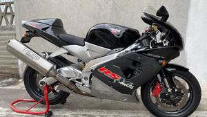 Aprilia RSV 1000 (1998 - 99) 