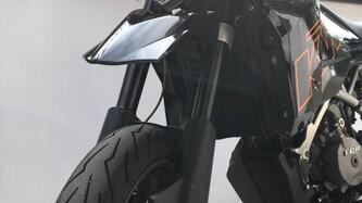 KTM 950 Supermoto (2006 - 08) usata