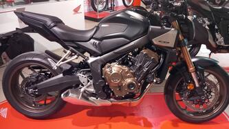 Honda CB 650 R (2024 - 25) usata