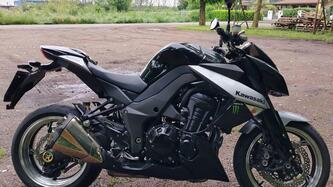 Kawasaki Z 1000 (2010 - 13) usata