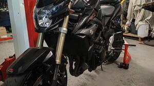 Suzuki GSR 750 (2010 - 15) 