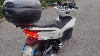 Honda PCX 125 (2014 - 16) usata