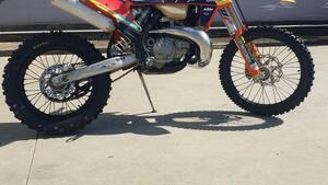 KTM 300 EXC E TPI (2022) 