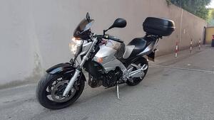 Suzuki GSR 600 (2006 - 11) 