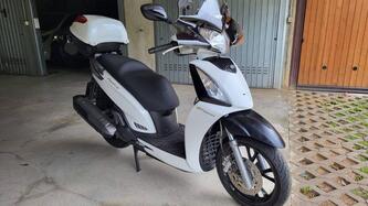 Kymco People 300i GT (2010 - 17) usata