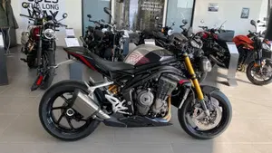 Triumph Speed Triple 1200 RS (2025 - 26)  (5)