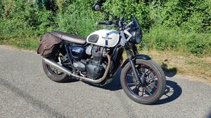 Triumph Street Twin 900 (2017 - 18) 