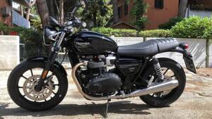 Triumph Bonneville T100 (2021 - 25) 