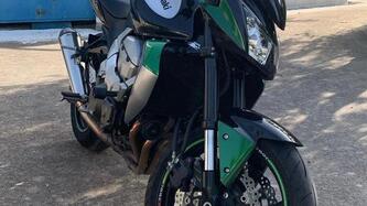 Kawasaki Z 750 (2007 - 14) usata