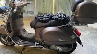 Vespa GTS 300 ABS (2014 - 16) usata