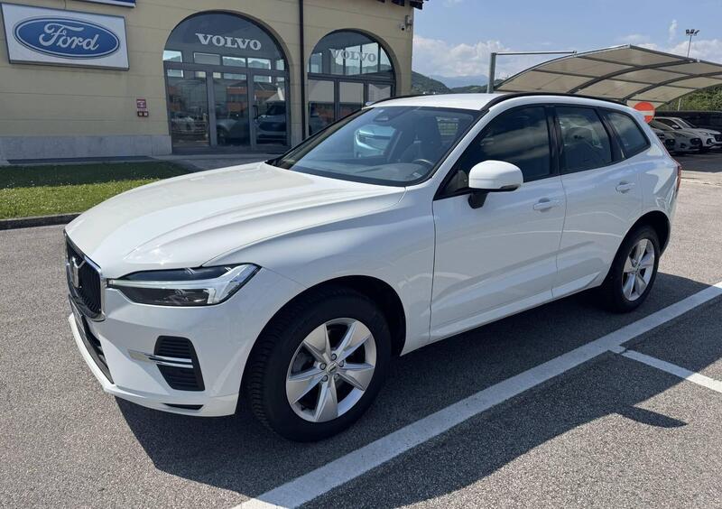 Volvo XC60 B4 (d) AWD Geartronic Momentum