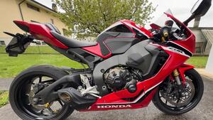 Honda CBR 1000 RR Fireblade (2017 - 19) 