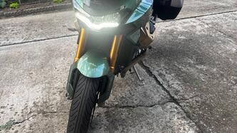 Moto Guzzi V100 Mandello S (2022 - 24) usata