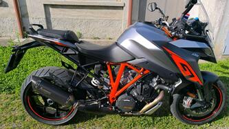 KTM 1290 Super Duke GT ABS (2016 - 18) usata