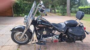 Harley-Davidson 1690 Heritage Classic (2011 - 17) - FLSTC 