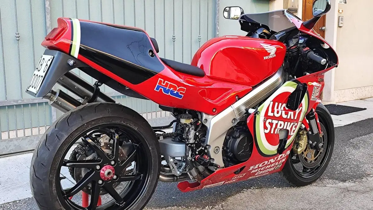 Honda   (3)