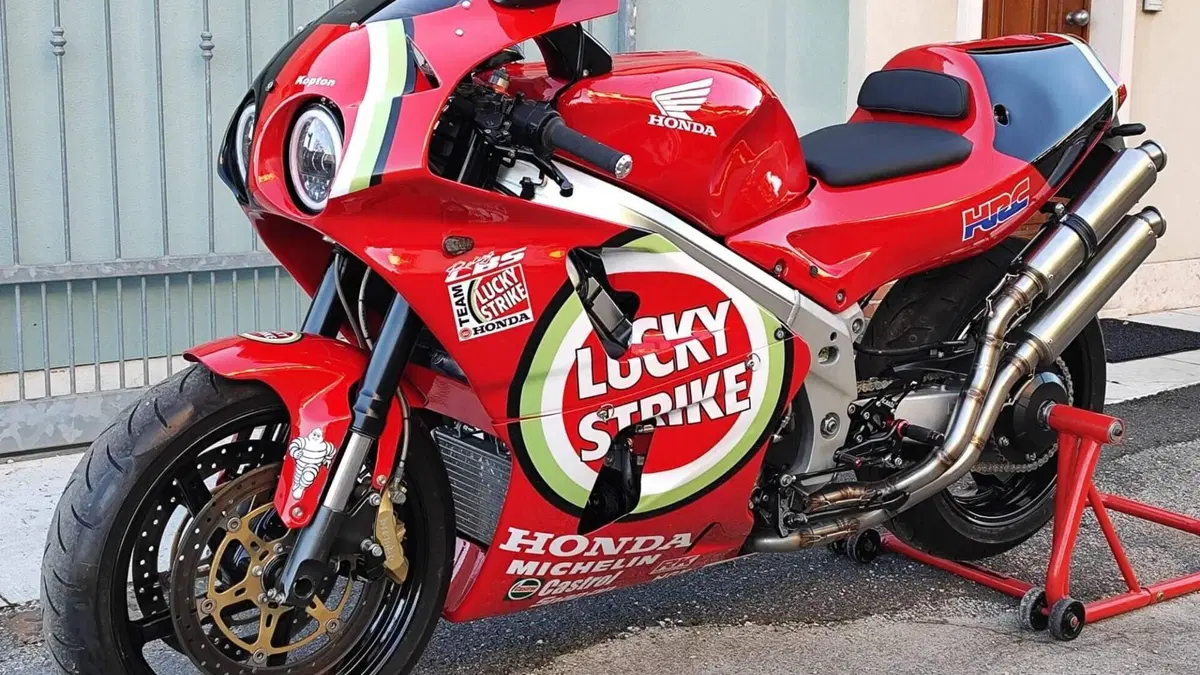 Honda   (4)