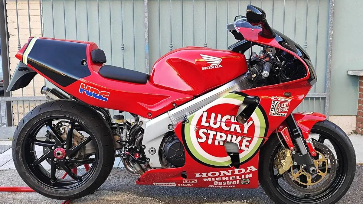 Honda   (6)