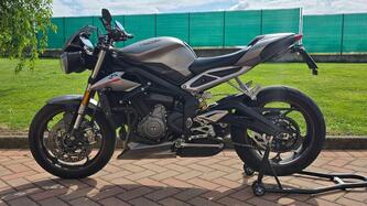 Triumph Street Triple RS (2017 - 19) usata