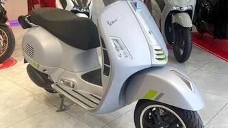 Vespa GTS 300 Super Tech (2023 - 24) usata