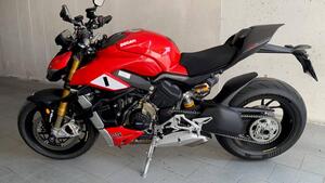 Ducati Streetfighter V4 1100 S (2020) 