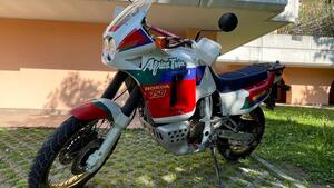 Honda Africa Twin NXR 750 (1990 - 91) 
