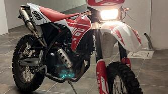 Fantic Motor XEF 125 Performance 4T (2022) usata