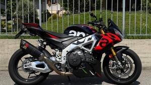 Aprilia Tuono V4 Factory (2025) 