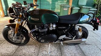 Triumph Thruxton RS Final Edition (2024 - 25) usata