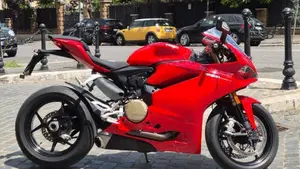 Ducati 1299 Panigale (2015 - 17)  (2)