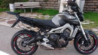 Yamaha MT-09 (2013 - 15) usata