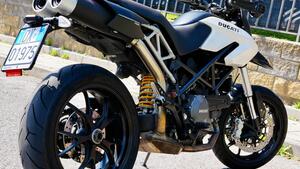 Ducati Hypermotard 796 (2012) 