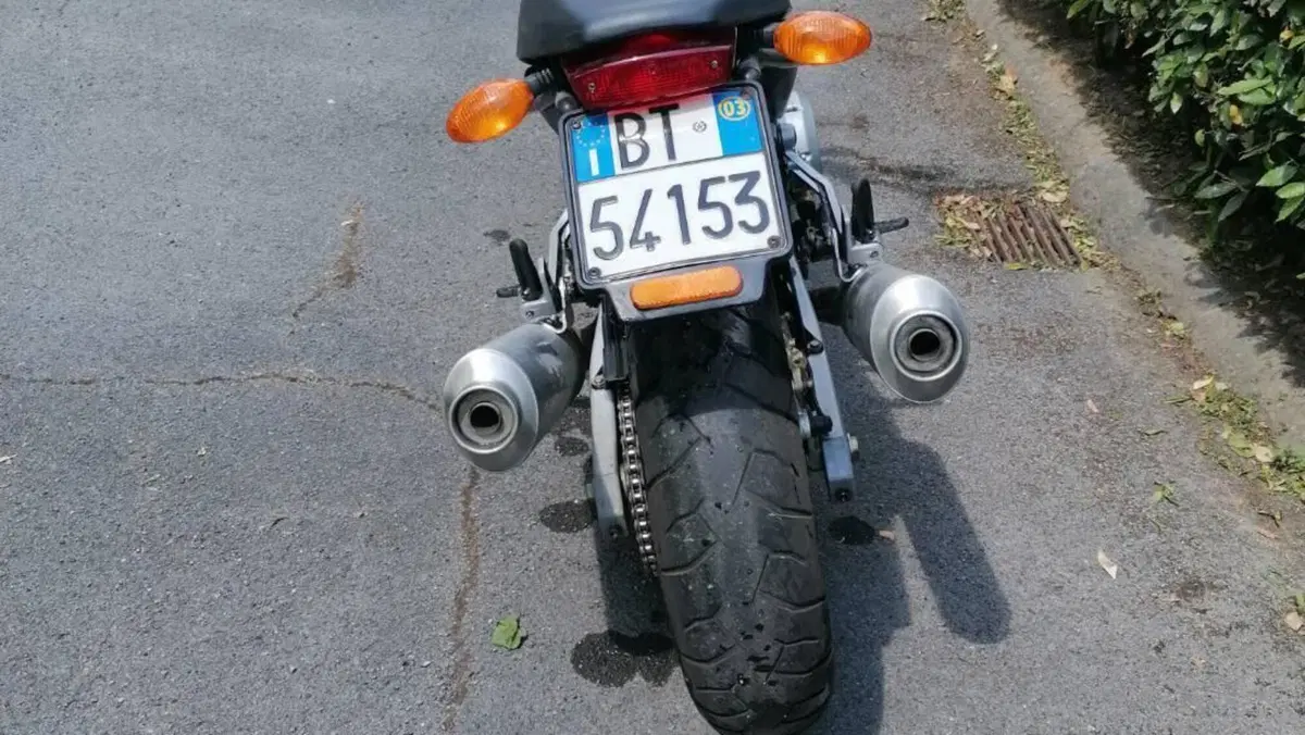 Ducati Monster 620 (2003 - 06)  (2)