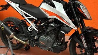 KTM 390 Duke (2021 - 23) usata