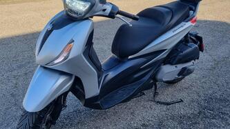 Piaggio Beverly 400 S ABS-ASR (2021 - 24) usata