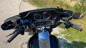 Harley-Davidson 1450 Electra Glide Standard (1999 - 05) - FLHTI 