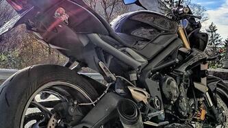 Triumph Street Triple (2013)