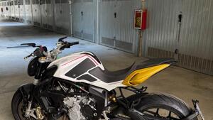 MV Agusta Brutale 800 EAS ABS (2012 - 15) 