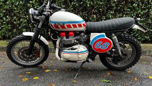 Triumph Bonneville 800 (2000 - 01) 