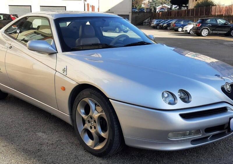Alfa Romeo GTV 