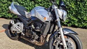 Suzuki GSR 600 (2006 - 11) 