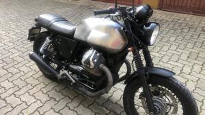 Moto Guzzi V7 II Special (2015 - 17) 