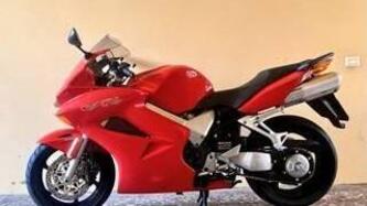 Honda VFR 800 (2002 - 05) usata