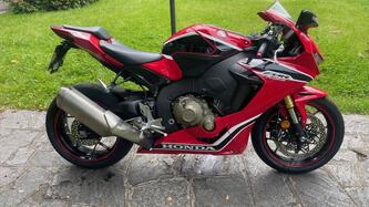 Honda CBR 1000 RR Fireblade (2017 - 19) usata