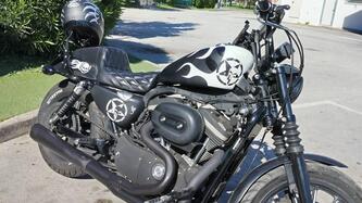 Harley-Davidson 883 Iron (2009 - 11) - XL 883N usata