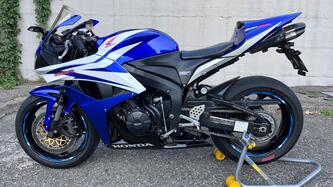 Honda CBR 600 RR (2007 - 08) usata